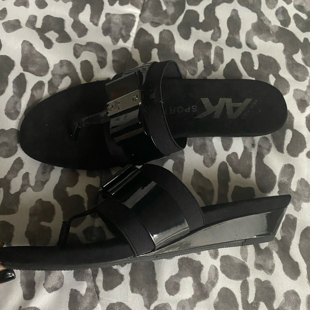 Worn once! Anne Klein patent wedge sandals Sz 6